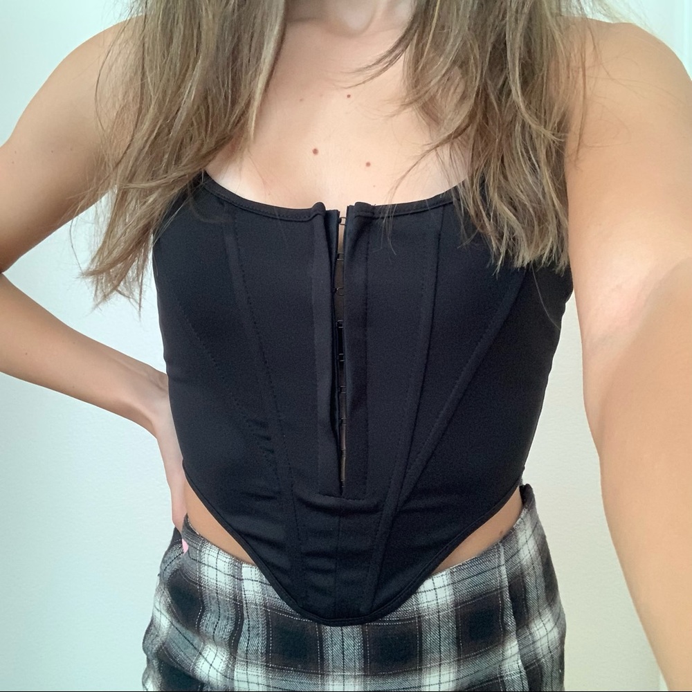 corset top - Picture 3 of 6